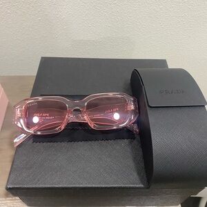 Fashion sleek Pink Rectangular Sunglasses